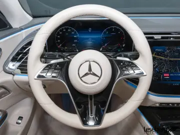 E 220 d 4M Exclusive DIG.LIGHT/Pano/Distro/360°/