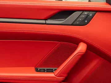 Porsche 911 Carrera GTS