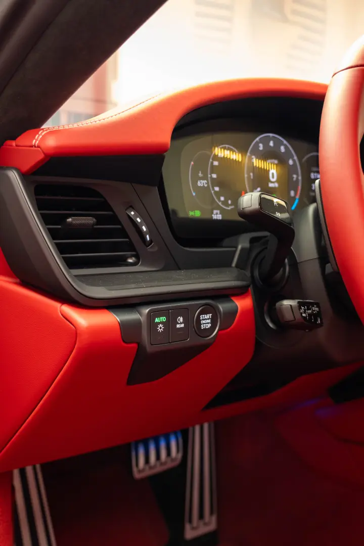 Porsche 911 Carrera GTS