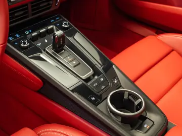Porsche 911 Carrera GTS