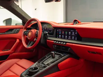 Porsche 911 Carrera GTS