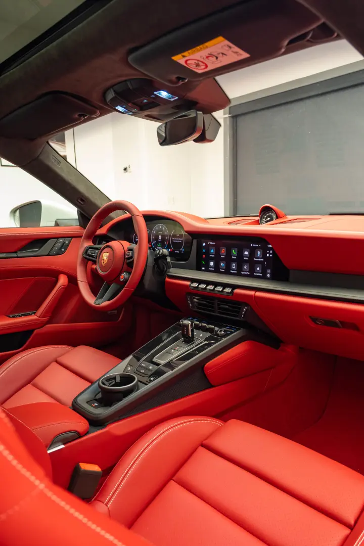 Porsche 911 Carrera GTS