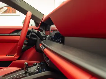 Porsche 911 Carrera GTS