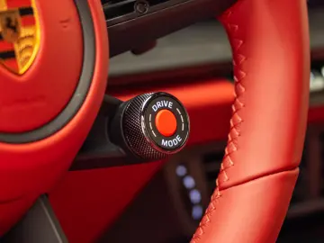 Porsche 911 Carrera GTS
