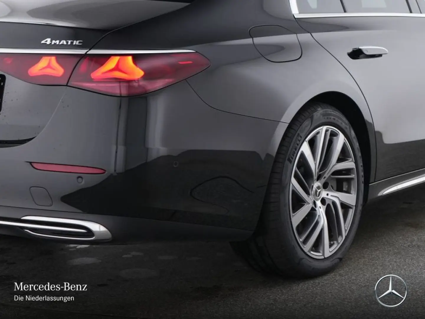 E 300 de 4M EXCLUSIVE Prem PANO/AHK/HA-L/FAHRASS