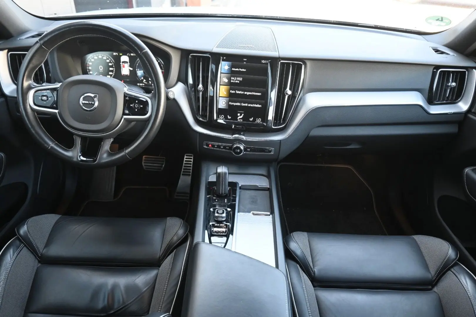 XC60 B4 D AWD R-Design*Qi*RFK*STDHZG*ACC*AHK