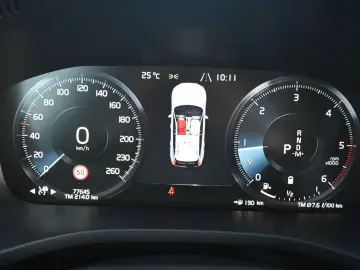 XC60 B4 D AWD R-Design*Qi*RFK*STDHZG*ACC*AHK