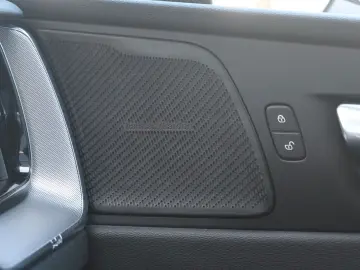 XC60 B4 D AWD R-Design*Qi*RFK*STDHZG*ACC*AHK
