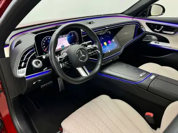 E 300de 4M AMG Premium Night Pano Airmatic Massage 360
