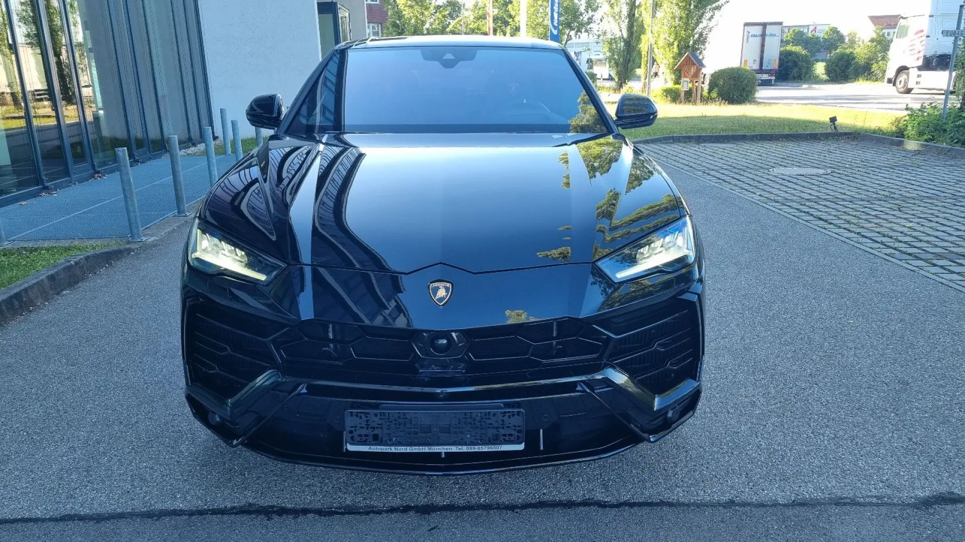 Urus 4.0 V8/23''/Pano/HUD/Anima/360