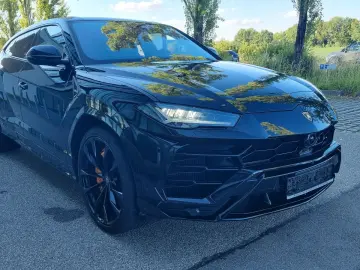 Urus 4.0 V8/23''/Pano/HUD/Anima/360