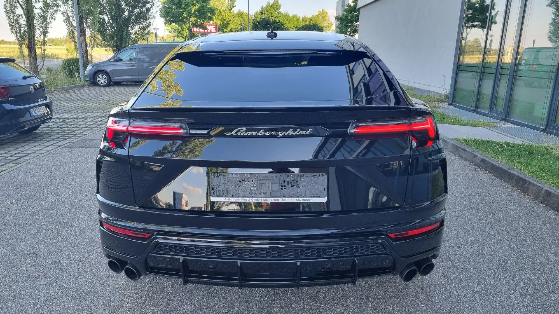 Urus 4.0 V8/23''/Pano/HUD/Anima/360