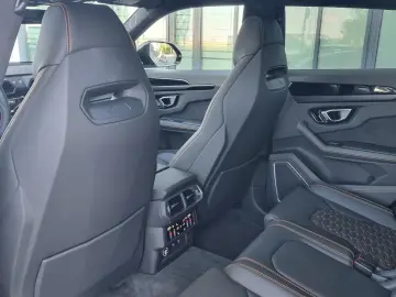 Urus 4.0 V8/23''/Pano/HUD/Anima/360