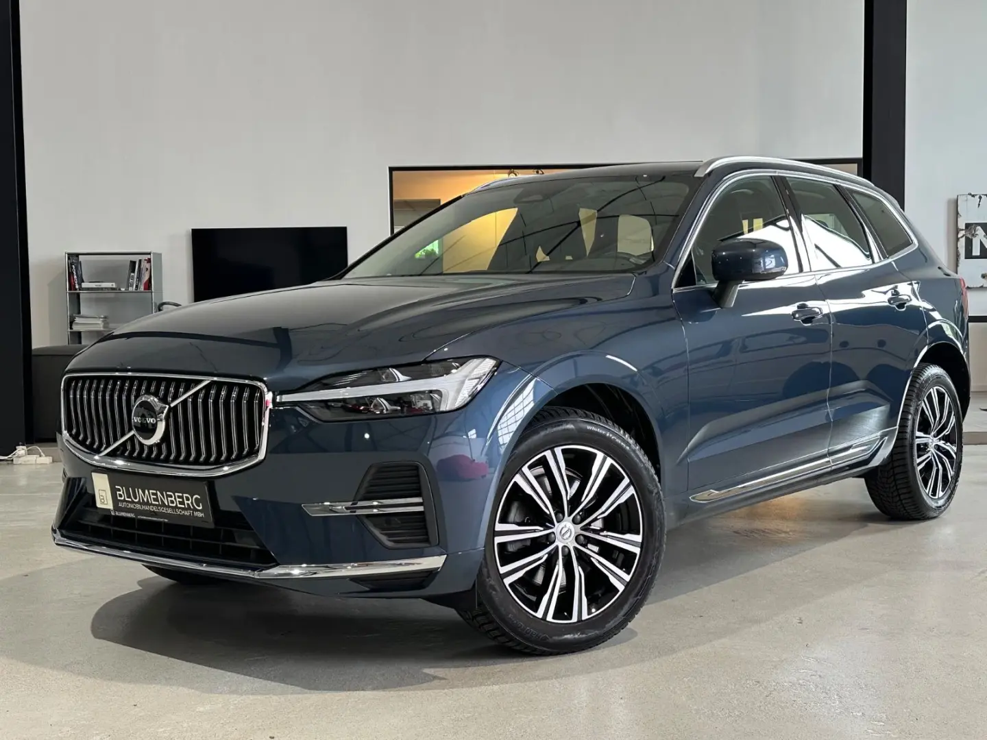 VOLVO XC60 B5 B AWD Plus Bright Inscription*LEASING