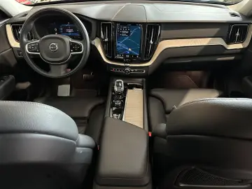 VOLVO XC60 B5 B AWD Plus Bright Inscription*LEASING