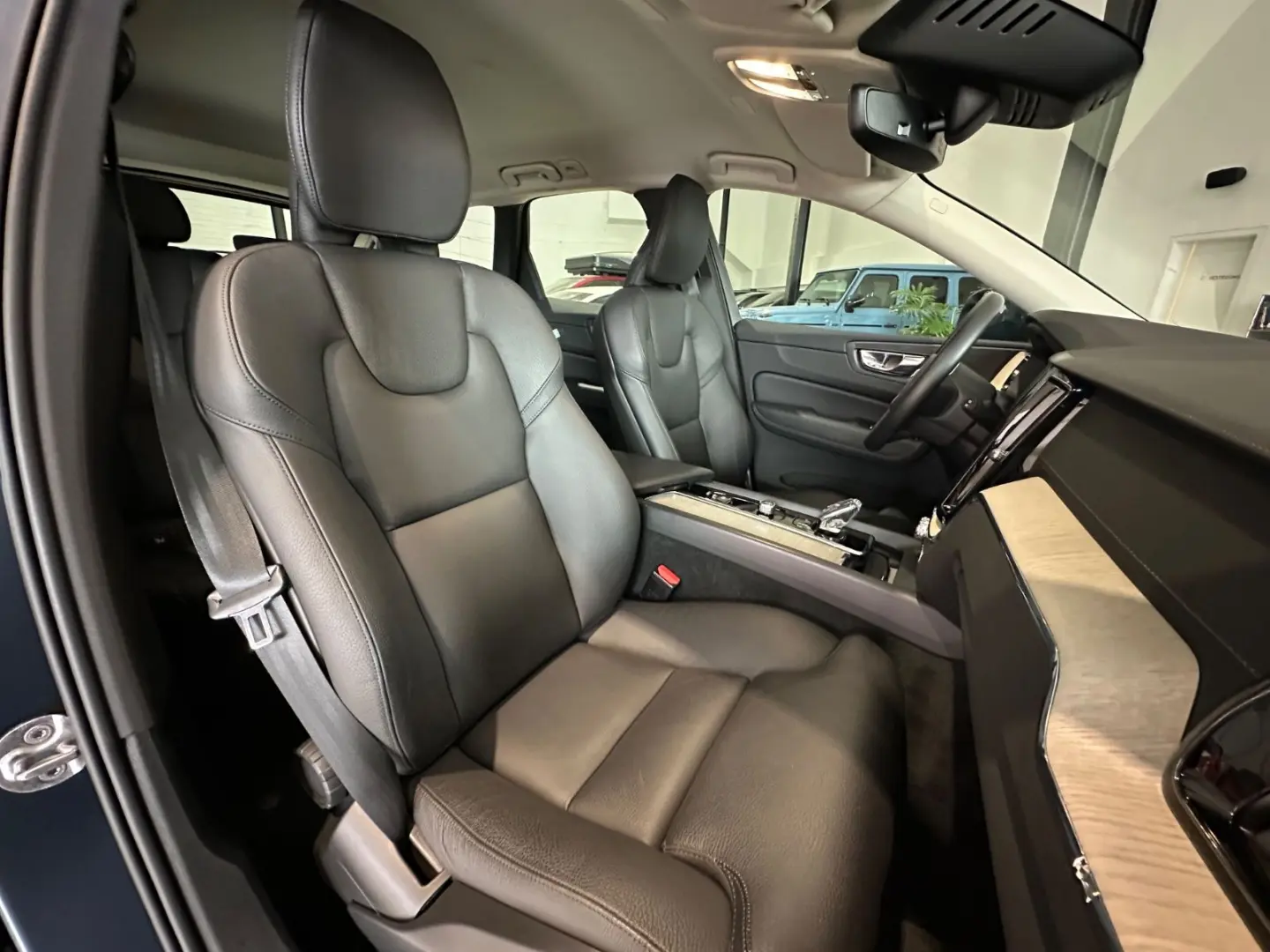 VOLVO XC60 B5 B AWD Plus Bright Inscription*LEASING