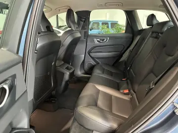 VOLVO XC60 B5 B AWD Plus Bright Inscription*LEASING