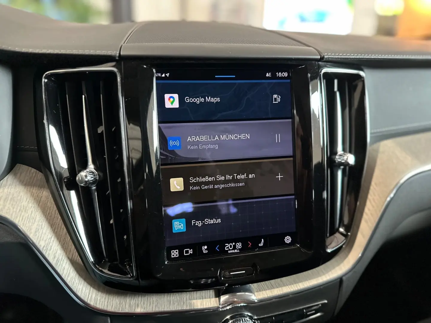 VOLVO XC60 B5 B AWD Plus Bright Inscription*LEASING