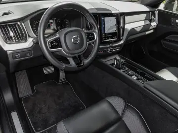 VOLVO XC60 R Design AWD B5 Benzin LEASING
