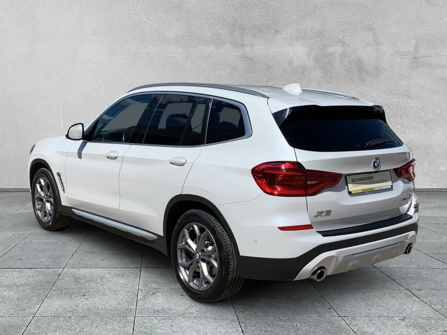 X3 xDrive 20d xLine AHK+NAVI+KAMERA 360+ALLRAD+