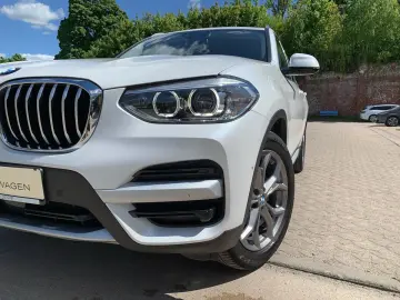 X3 xDrive 20d xLine AHK+NAVI+KAMERA 360+ALLRAD+