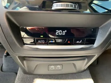 X3 xDrive 20d xLine AHK+NAVI+KAMERA 360+ALLRAD+