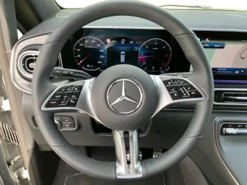 V 250 d STYLE Lang * --> neues Modell