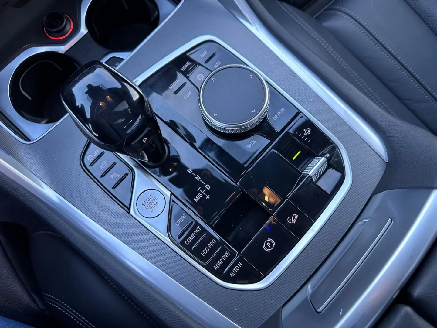 X6 xDrive30d M-Sport Laser HUD Pano ACC 22