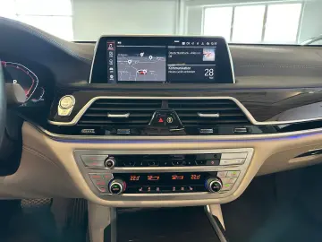 730d Baureihe Scheckheft-Digital Tacho-AppleCar