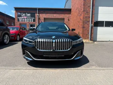 BMW 730 d Luxury Line, Schiebedach, Head-up, ACC