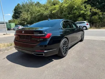 BMW 730 d Luxury Line, Schiebedach, Head-up, ACC