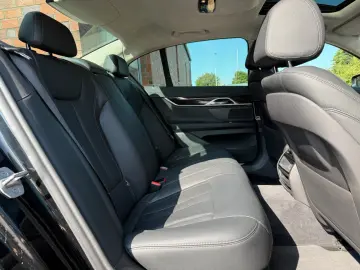 BMW 730 d Luxury Line, Schiebedach, Head-up, ACC