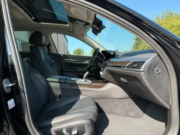 BMW 730 d Luxury Line, Schiebedach, Head-up, ACC