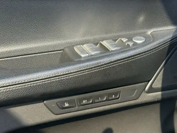BMW 730 d Luxury Line, Schiebedach, Head-up, ACC
