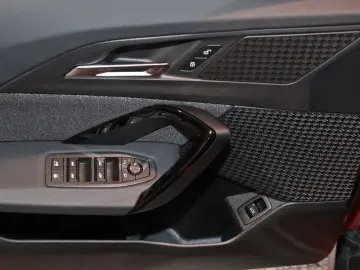 X1 xDrive25e RFK LED Navi DAB