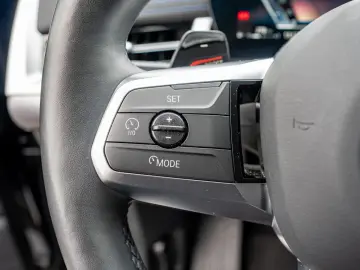 X1 xDrive 20d M-Sport AHK HUD 360° LED NAVI SHZ