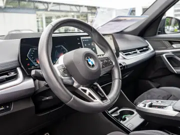 X1 xDrive 20d M-Sport AHK HUD 360° LED NAVI SHZ