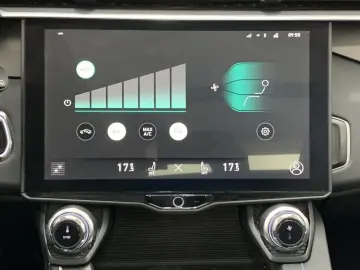 01 1.5 T PHEV Pano/SHZ/Navi/Cam/PDC/17,6kWh