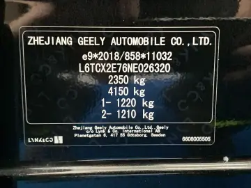 01 1.5 T PHEV Pano/SHZ/Navi/Cam/PDC/17,6kWh