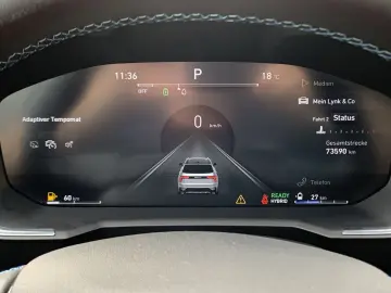 01 1.5 T PHEV Pano/SHZ/Navi/Cam/PDC/17,6kWh