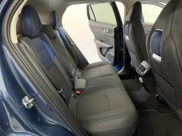 01 1.5 T PHEV Pano/SHZ/Navi/Cam/PDC/17,6kWh