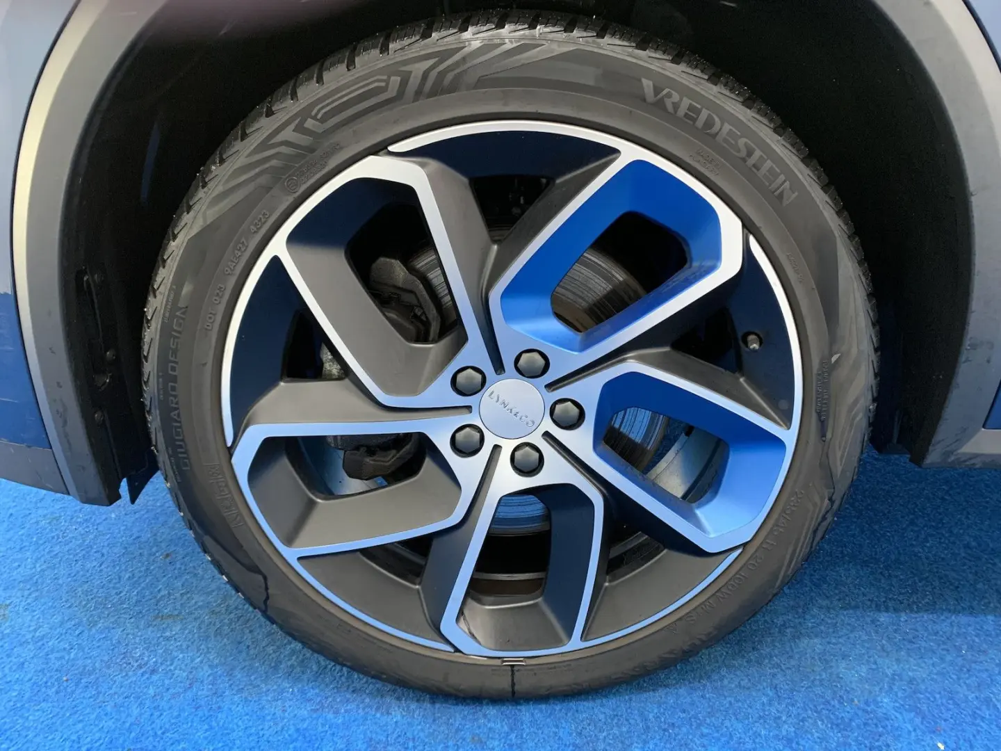 01 1.5 T PHEV Pano/SHZ/Navi/Cam/PDC/17,6kWh