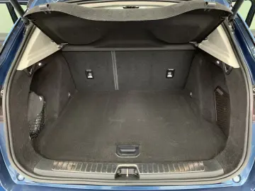 01 1.5 T PHEV Pano/SHZ/Navi/Cam/PDC/17,6kWh