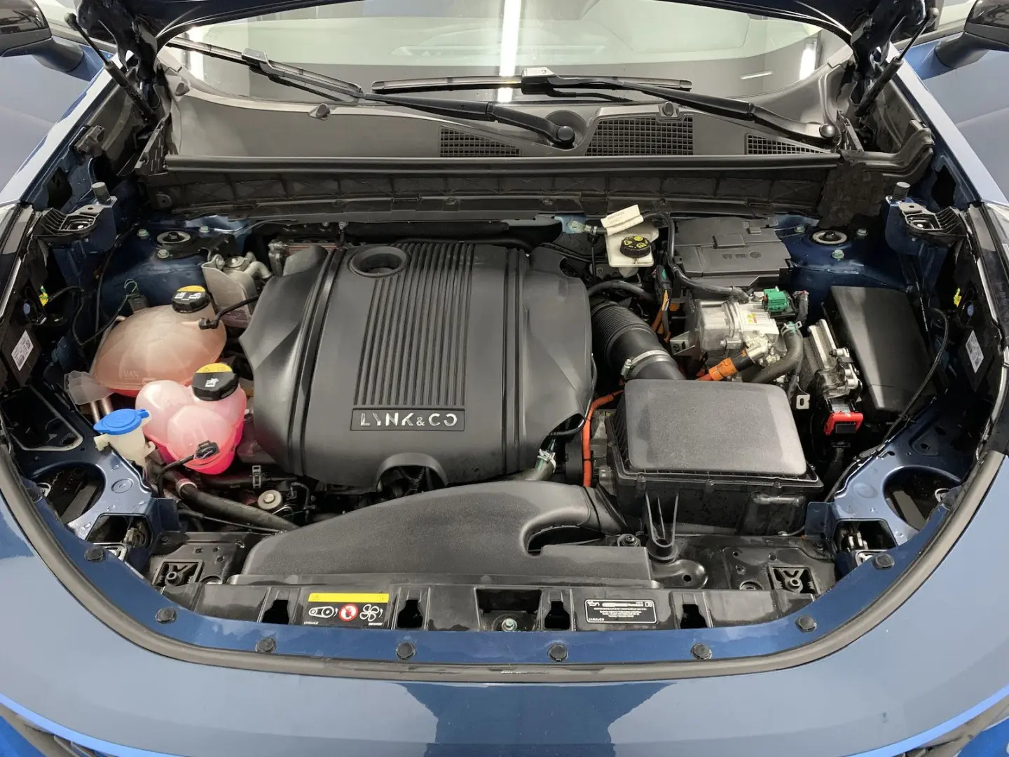 01 1.5 T PHEV Pano/SHZ/Navi/Cam/PDC/17,6kWh