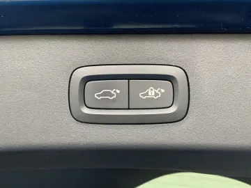 01 1.5 T PHEV Pano/SHZ/Navi/Cam/PDC/17,6kWh