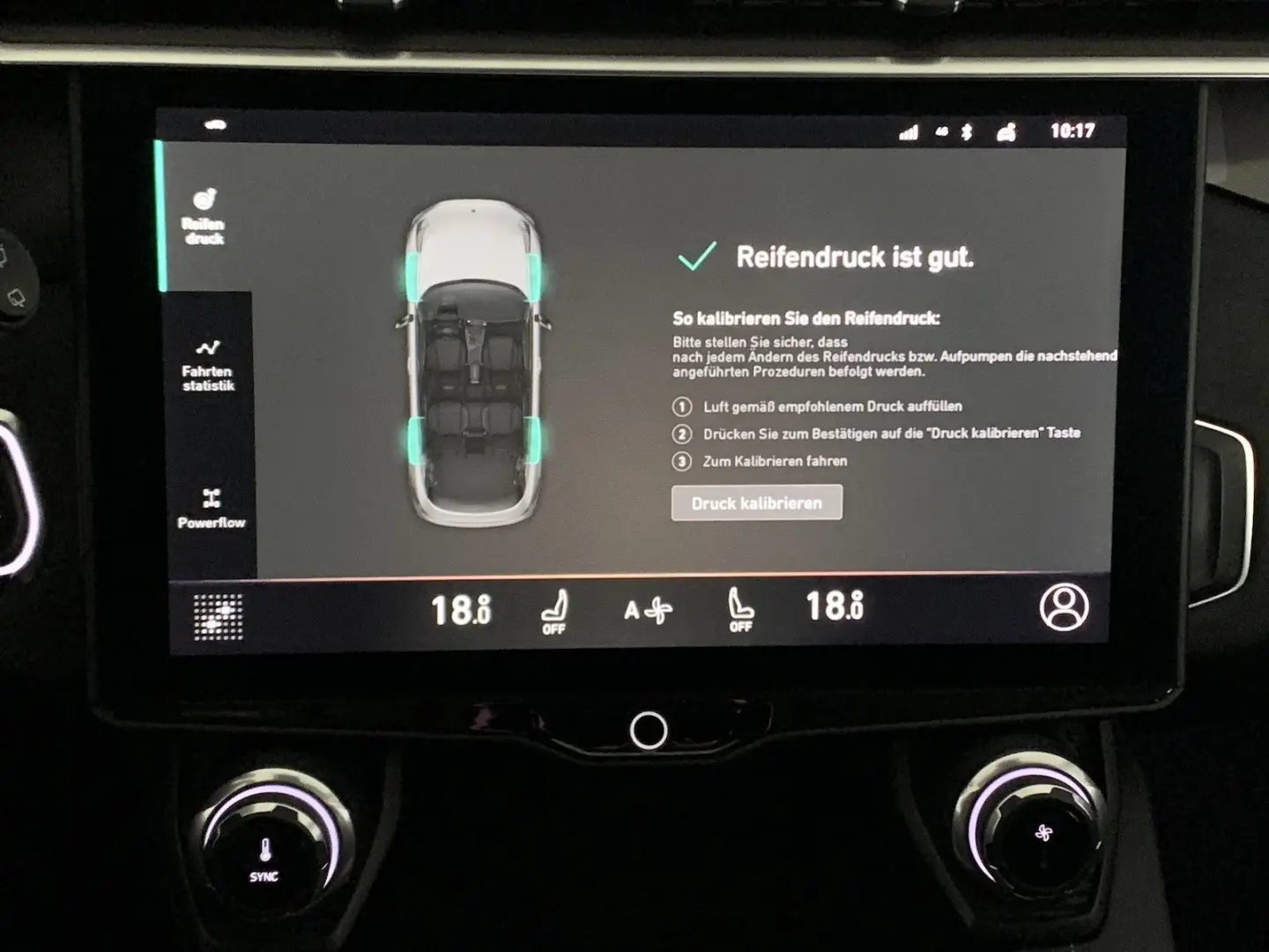 01 1.5 T PHEV Pano/SHZ/Navi/Cam/PDC/17,6kWh