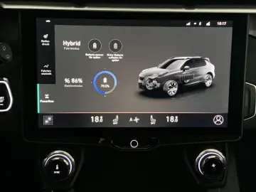 01 1.5 T PHEV Pano/SHZ/Navi/Cam/PDC/17,6kWh