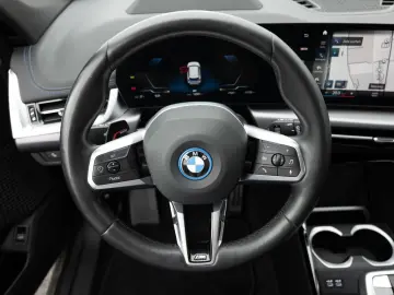 X1 xDrive 30 M-Sport AHK HUD 360° LED NAVI SHZ