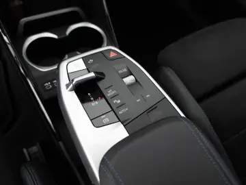 X1 xDrive 30 M-Sport AHK HUD 360° LED NAVI SHZ