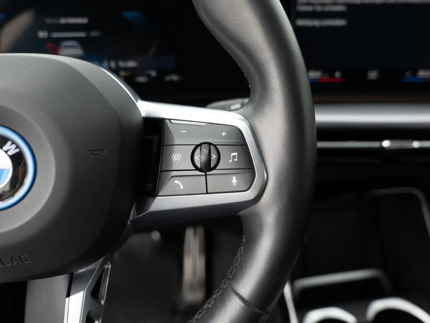 X1 xDrive 30 M-Sport AHK HUD 360° LED NAVI SHZ